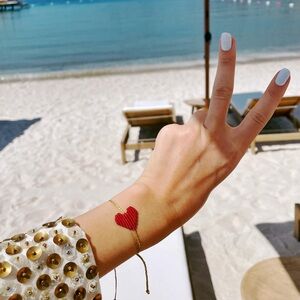 Knit Red Heart Bracelet (NEW)